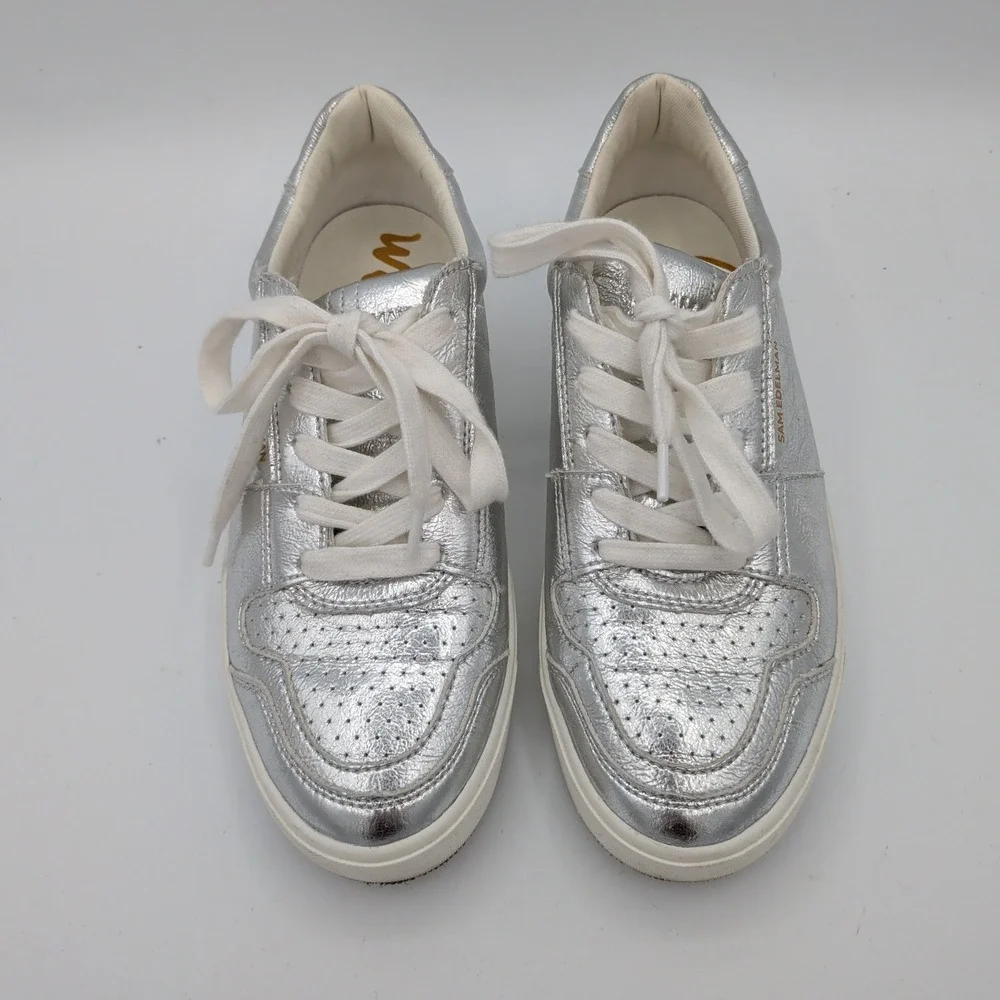 Sam Edelman Edie‎ Silver Metallic Low Top Sneakers Womens Size 6M SE-1980